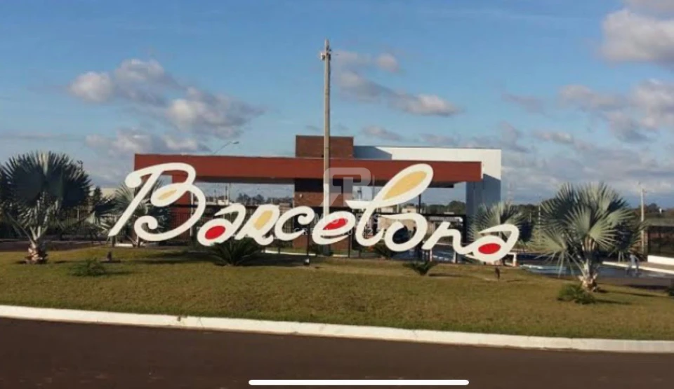 Terreno em Condomínio