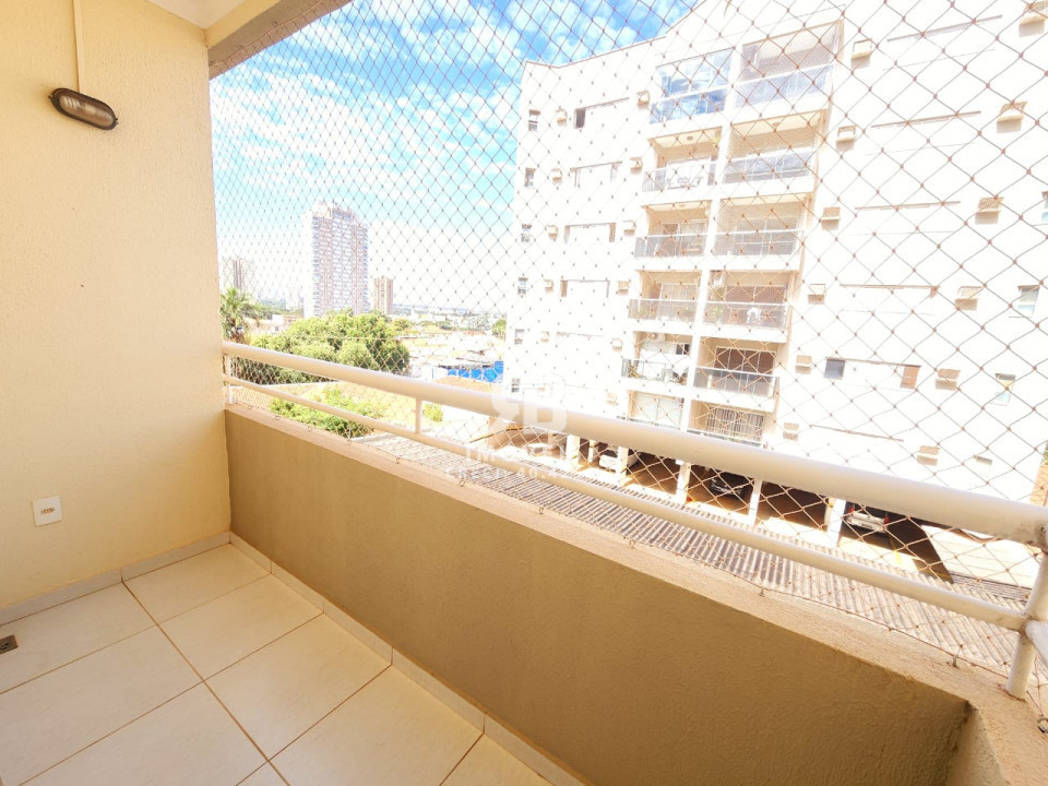 EDIFICIO MANSOUR