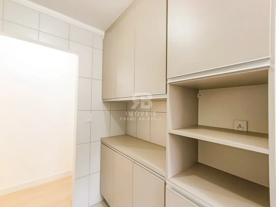 Imagens do imóveis COBERTURA CONDOMINIO LARISSA