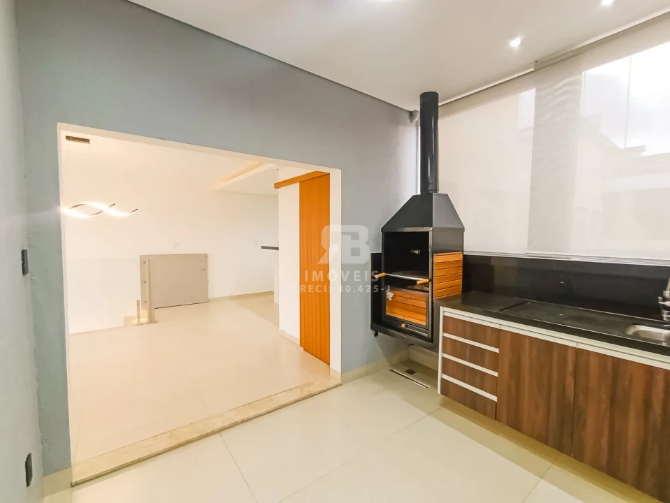 Imagens do imóveis COBERTURA CONDOMINIO LARISSA