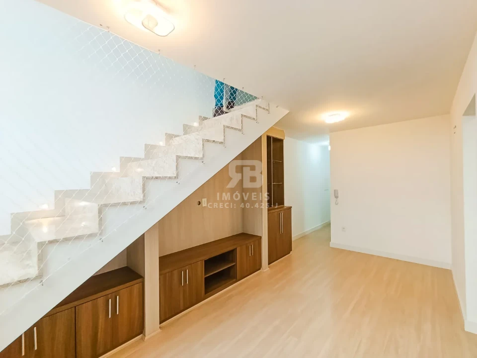 Imagens do imóveis COBERTURA CONDOMINIO LARISSA