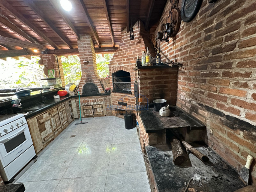 Imagens do imóveis Chácara Limoeiro - Londrina