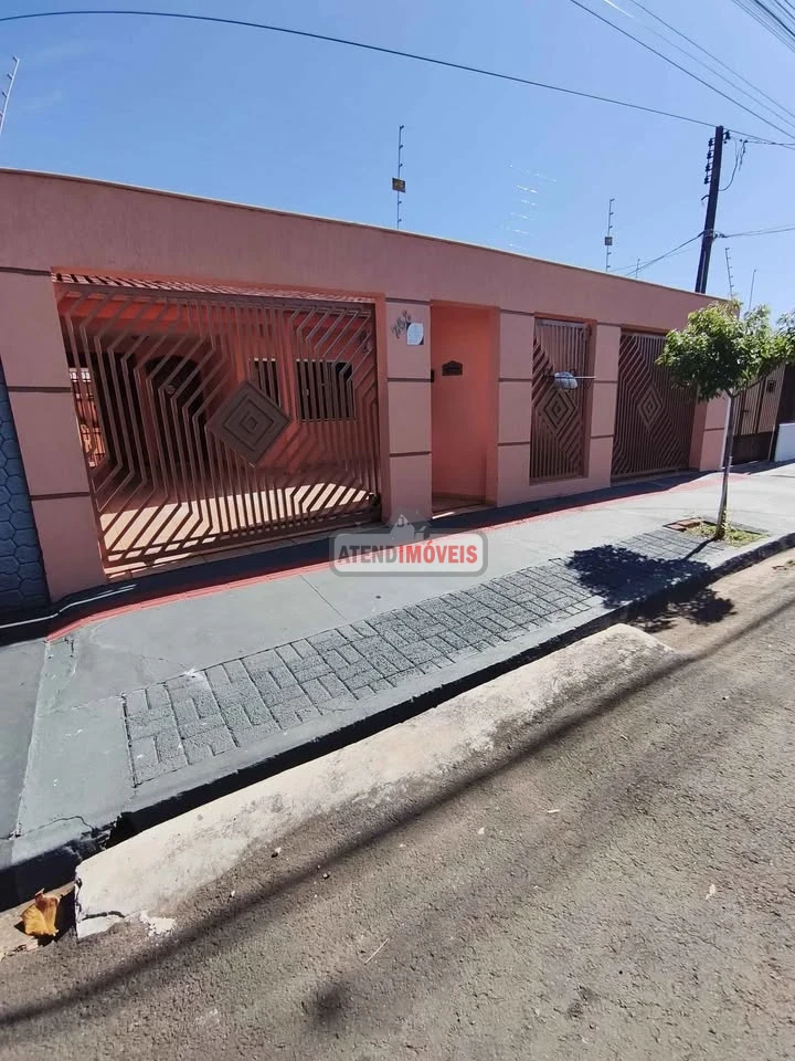 Imagens do imóveis Casa À Venda Armindo Guazzi Londrina