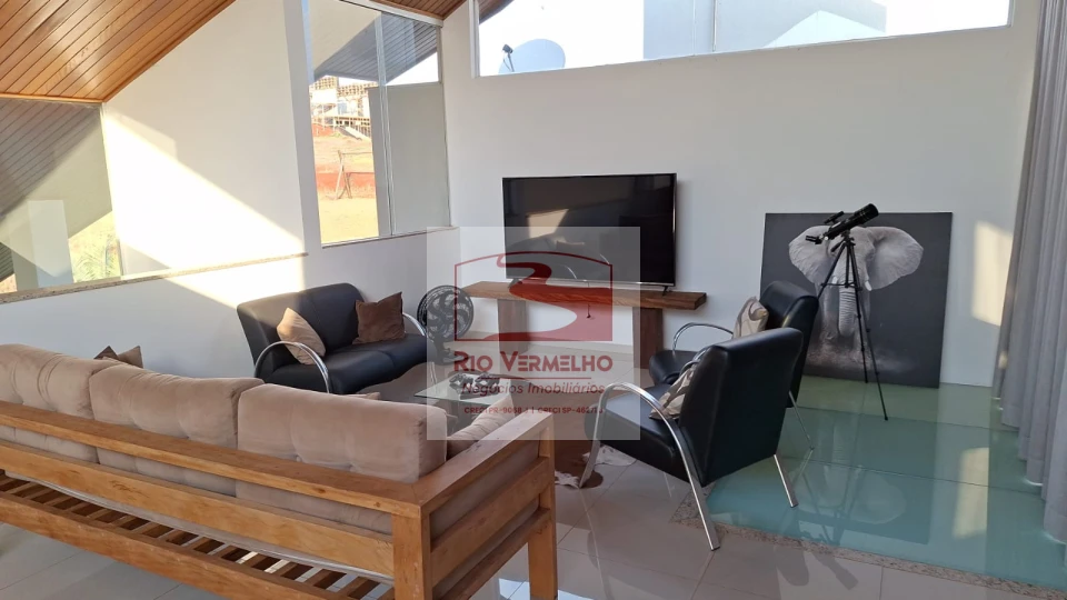 CASA COM 4 QUARTOS AMPLOS NO ECOVILLAS DO LAGO