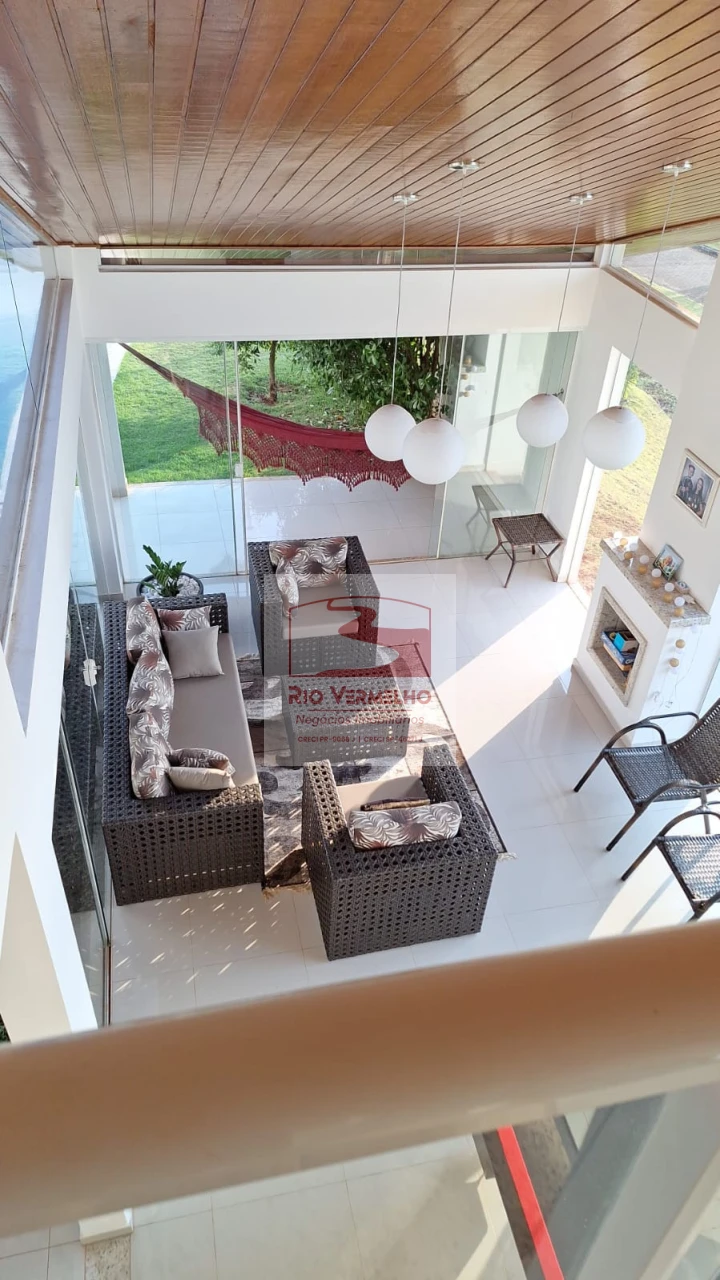 CASA COM 4 QUARTOS AMPLOS NO ECOVILLAS DO LAGO