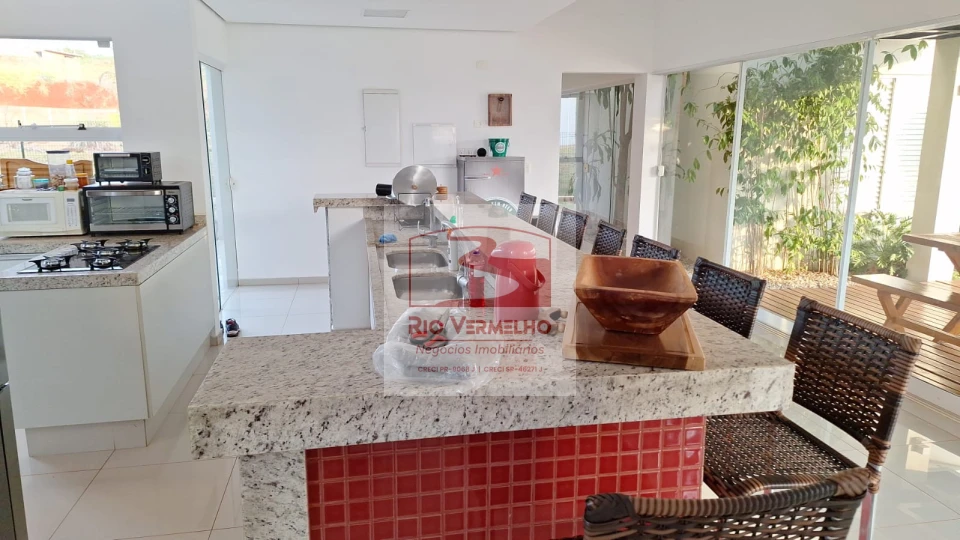 CASA COM 4 QUARTOS AMPLOS NO ECOVILLAS DO LAGO