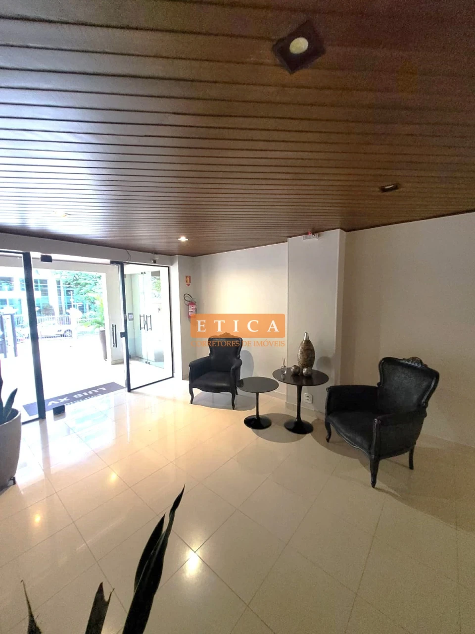 Imagens do imóveis Apartamento À Venda Condominio Edificio Luiz Xv Londrina