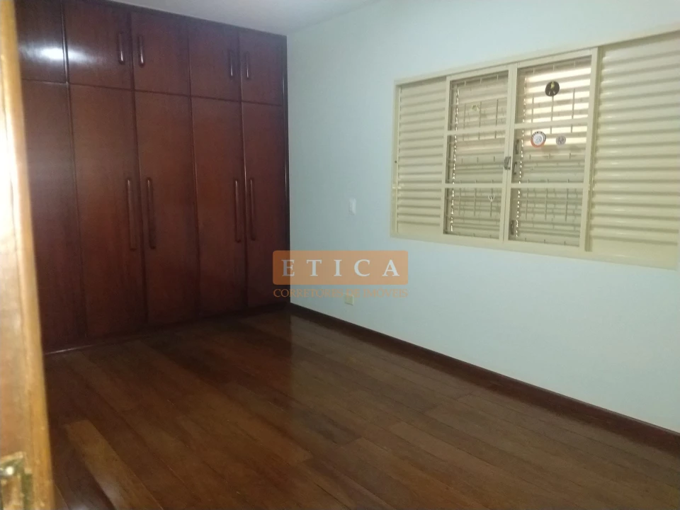 Imagens do imóveis CASA A VENDA NO JARDIM QUEBEC