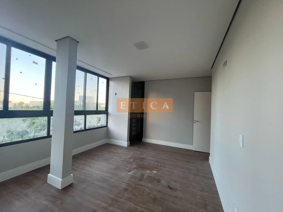 Imagens do imóveis Casa Em Condomínio À Venda Condomínio Residencial Royal Forest Londrina