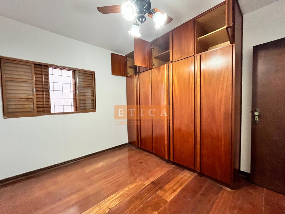 Imagens do imóveis Comercial Á Venda Casa Comercial Londrina
