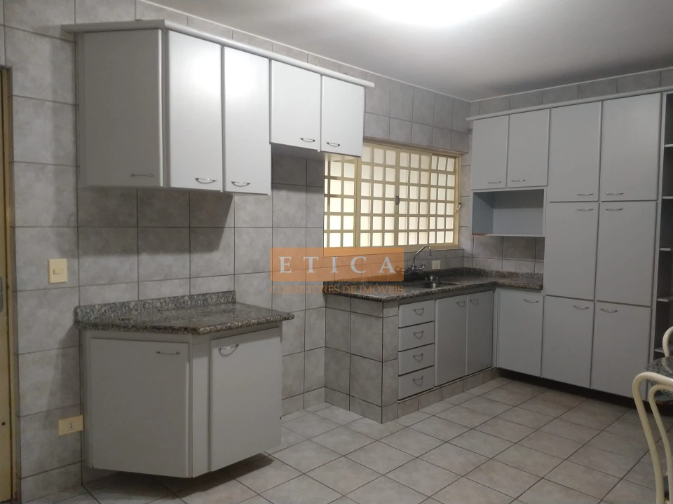 Imagens do imóveis CASA A VENDA NO JARDIM QUEBEC