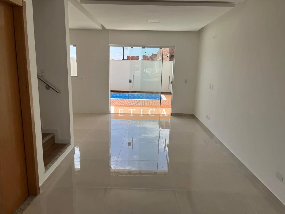 Imagens do imóveis Casa Em Condomínio À Venda Condomínio Morada Das Flores  Cambé