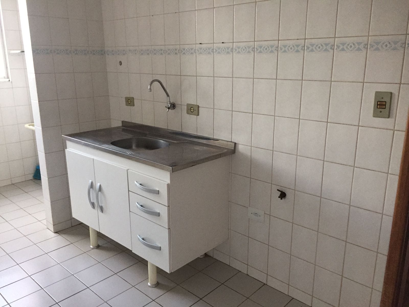Imagens do imóveis Apartamento à venda e locação 3 Quartos, 1 Vaga, 100M², Nossa Senhora de Lourdes, Londrina - PR  Ed. Rebeca