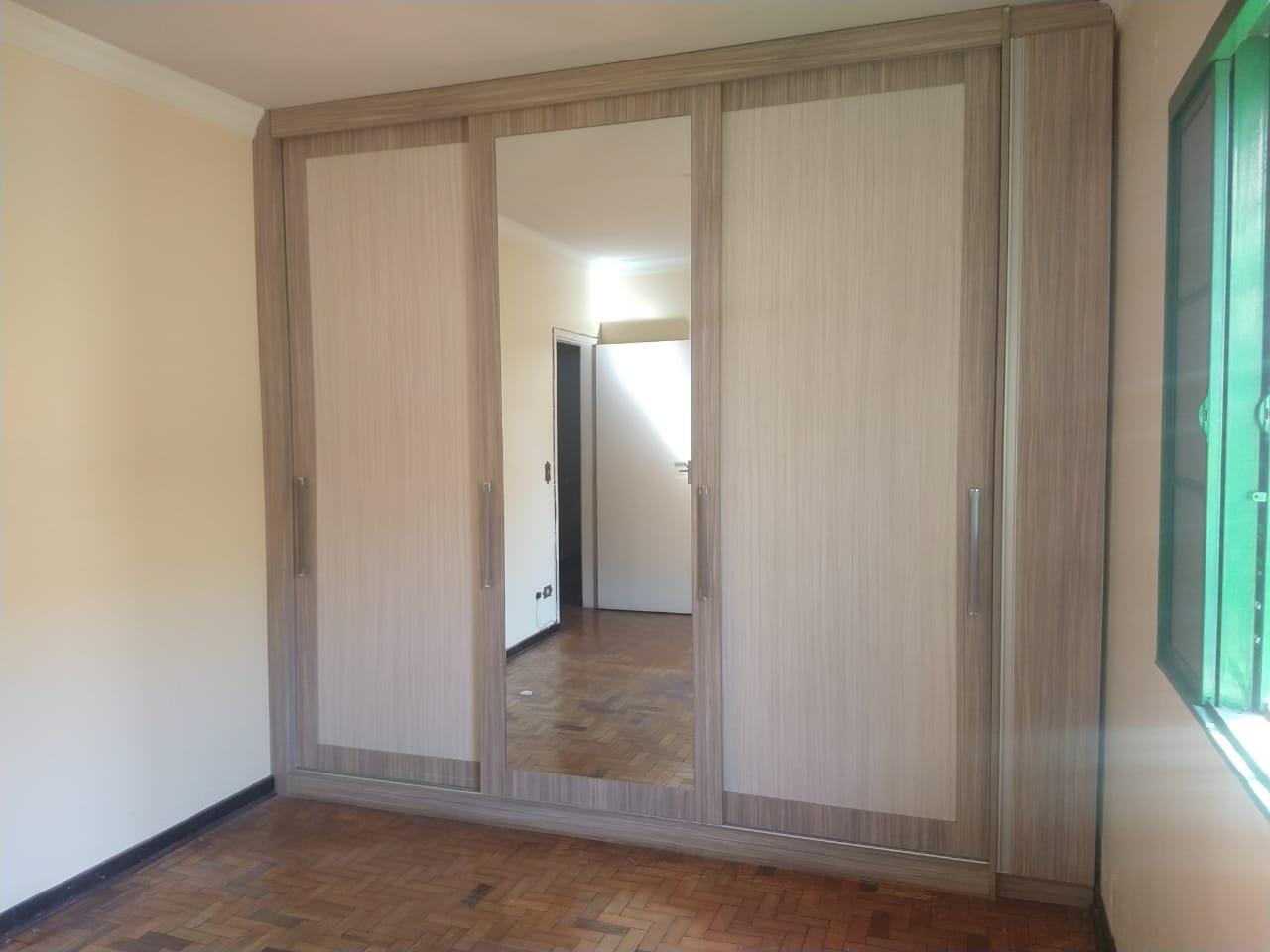 Imagens do imóveis Casa à venda 3 Quartos, 1 Suite, 2 Vagas, 212.35M², Santa Mônica, Londrina - PR