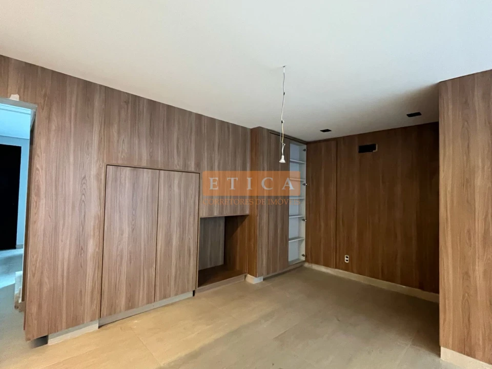 Imagens do imóveis Casa Em Condomínio À Venda Condomínio Residencial Royal Forest Londrina