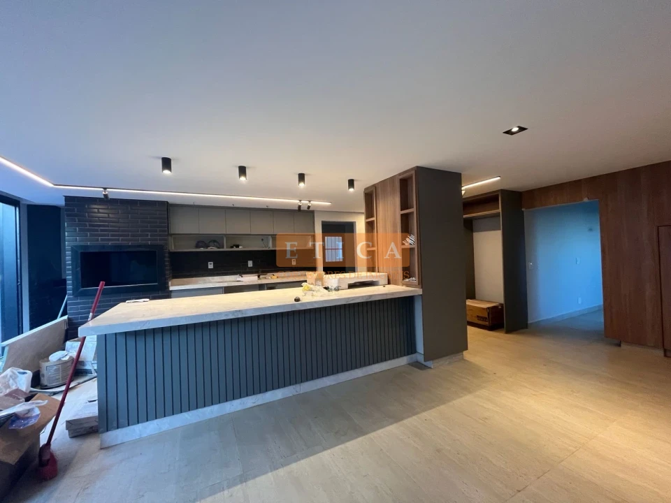 Imagens do imóveis Casa Em Condomínio À Venda Condomínio Residencial Royal Forest Londrina