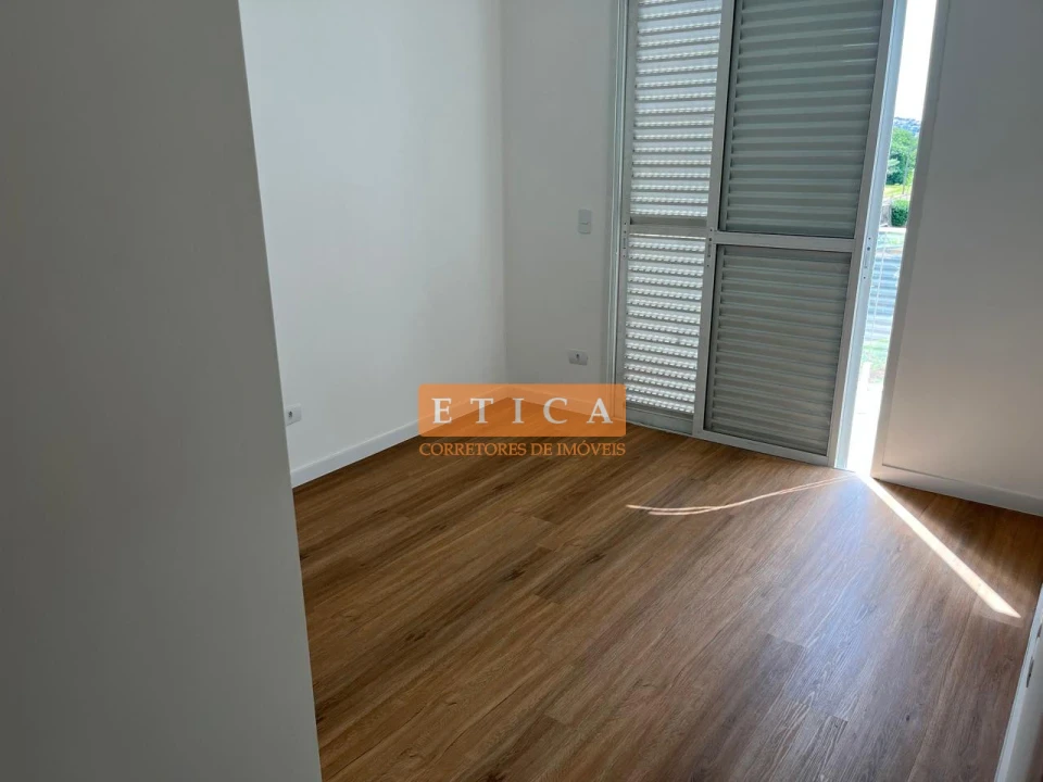 Imagens do imóveis Casa Em Condomínio À Venda Condomínio Morada Das Flores  Cambé