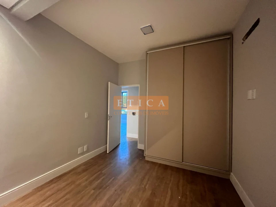 Imagens do imóveis Casa Em Condomínio À Venda Condomínio Residencial Royal Forest Londrina