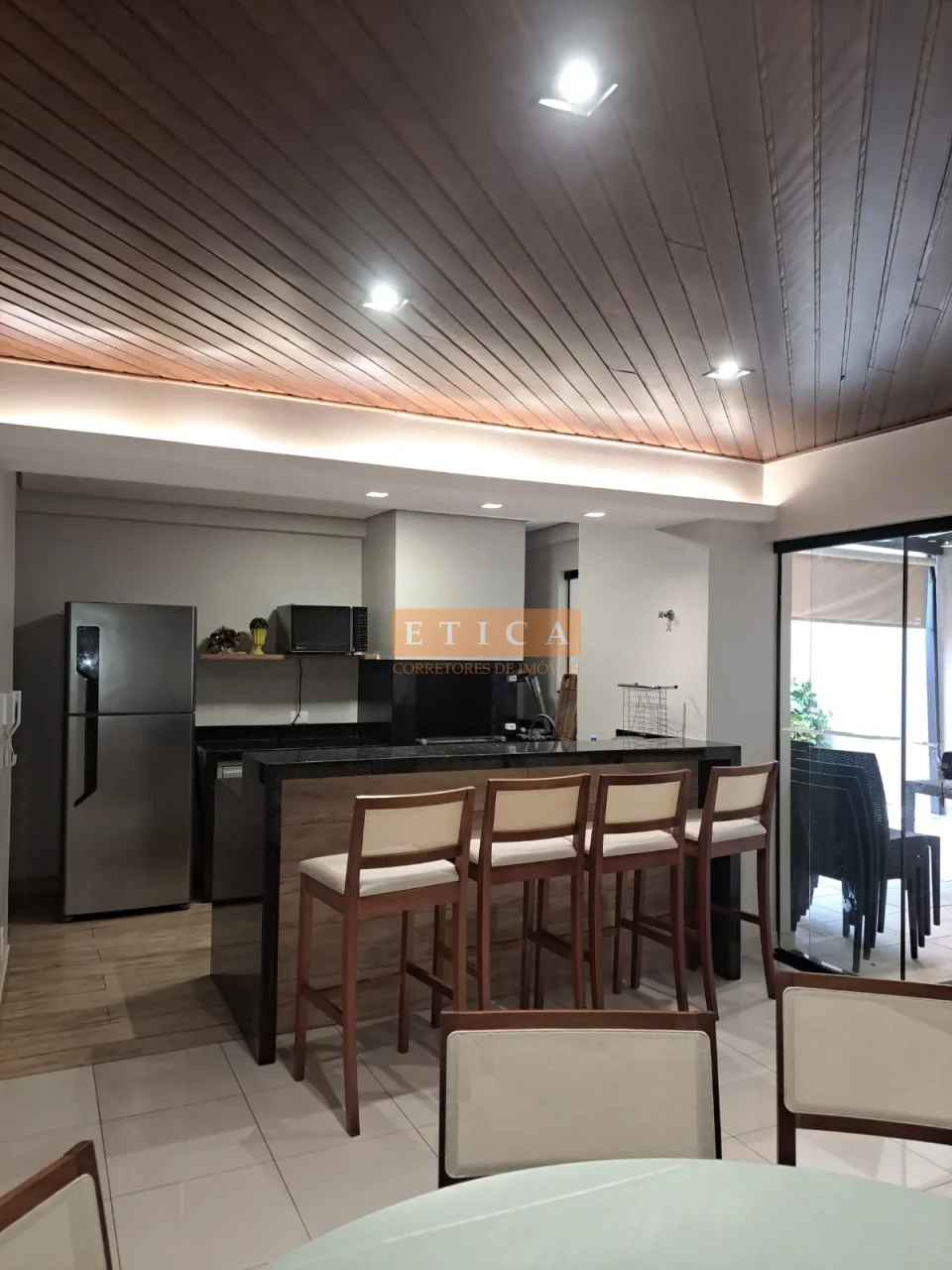 Imagens do imóveis Apartamento À Venda Condominio Edificio Luiz Xv Londrina