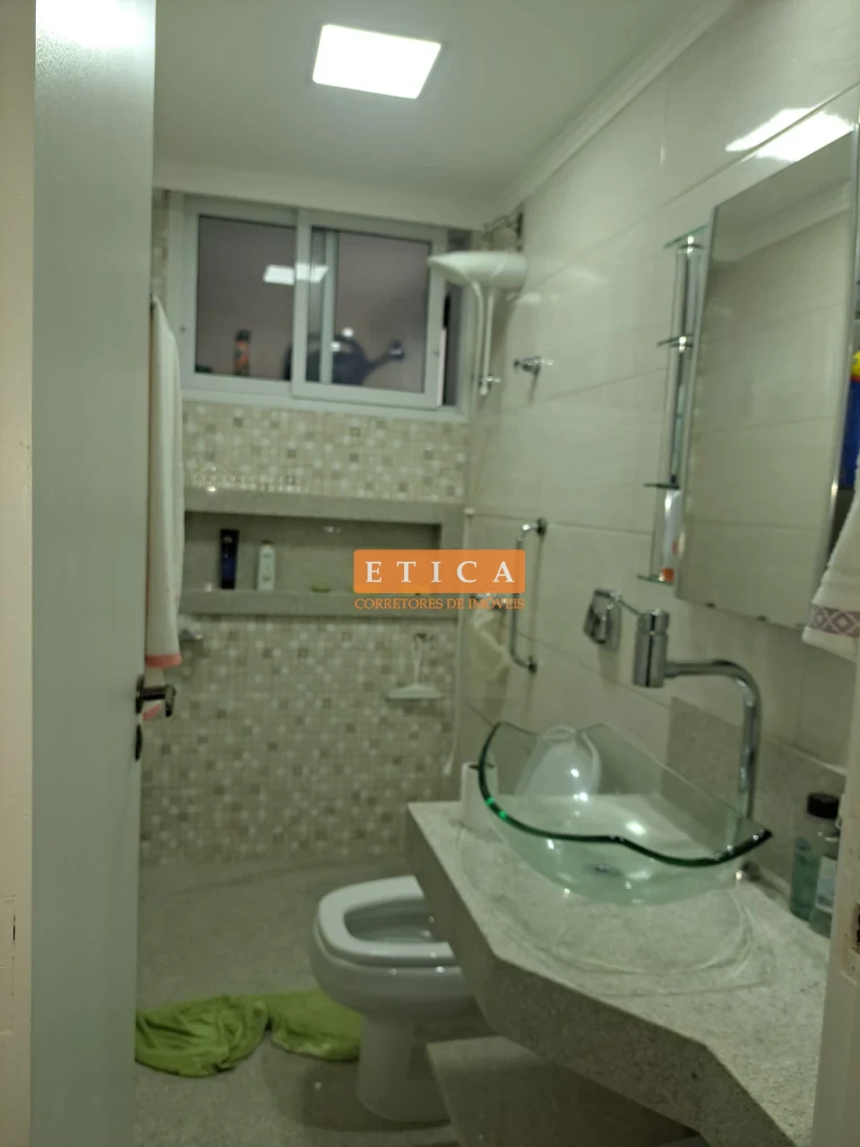 Imagens do imóveis Apartamento À Venda Condominio Edificio Luiz Xv Londrina
