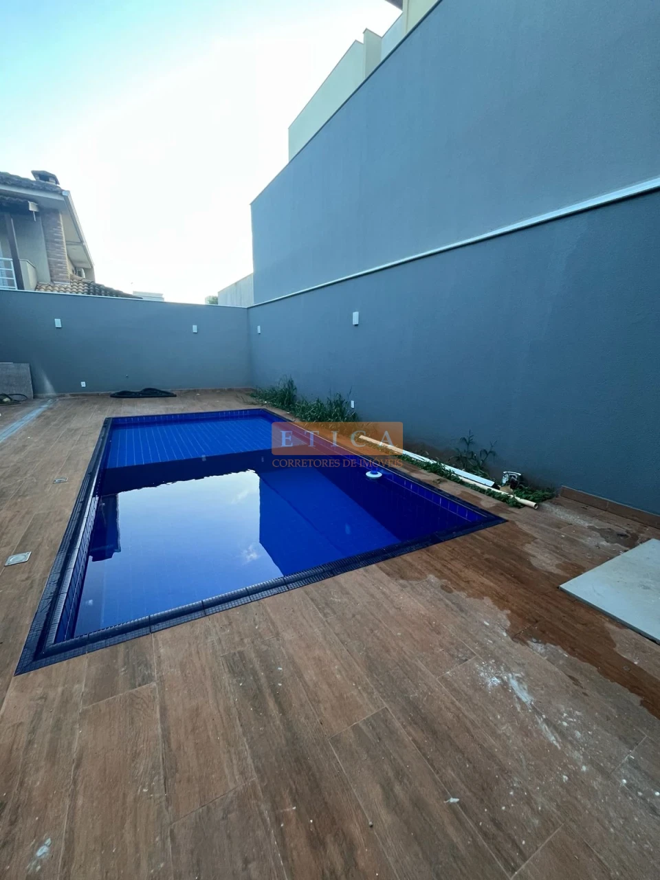 Imagens do imóveis Casa Em Condomínio À Venda Condomínio Residencial Royal Forest Londrina