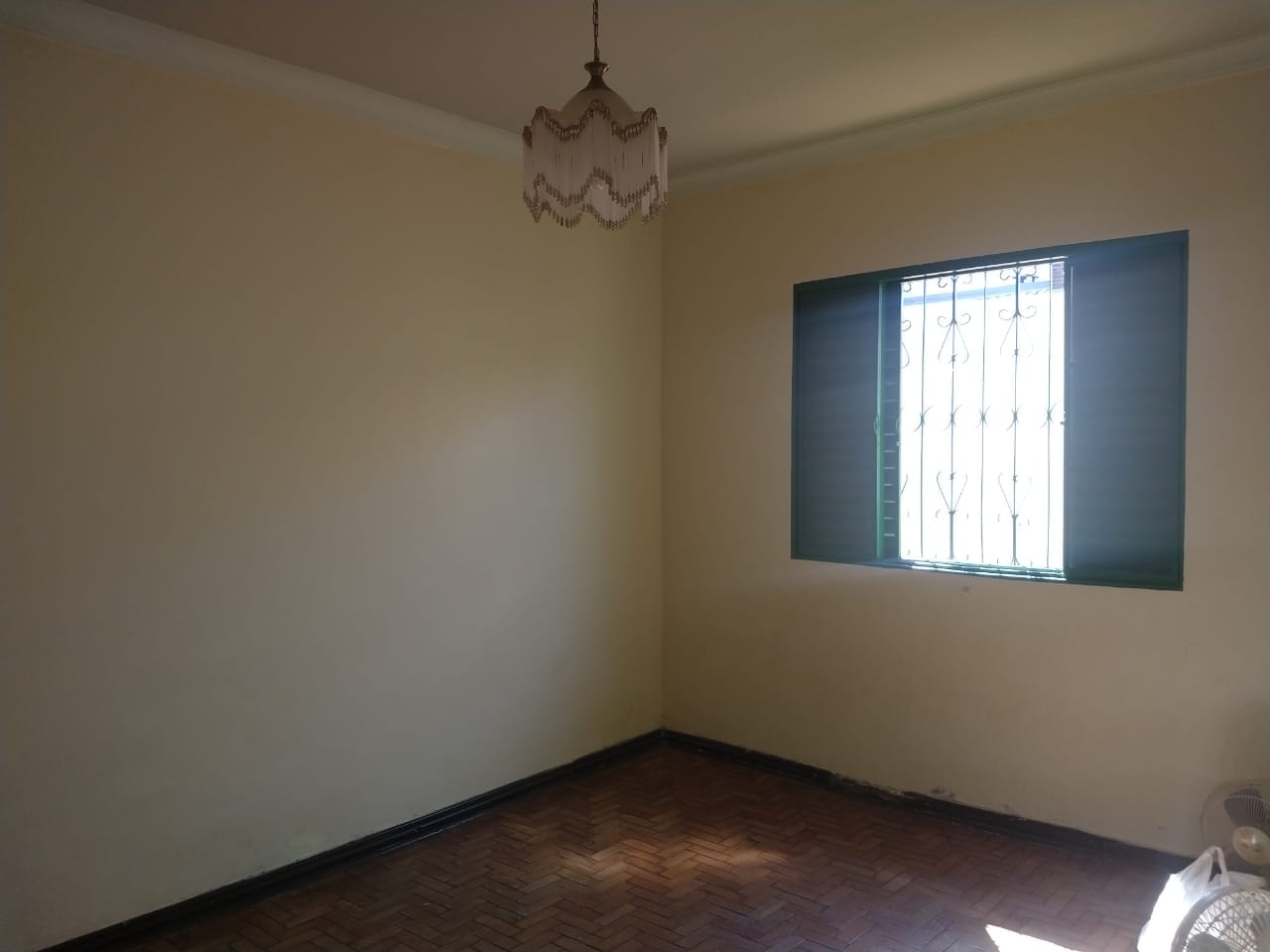 Imagens do imóveis Casa à venda 3 Quartos, 1 Suite, 2 Vagas, 212.35M², Santa Mônica, Londrina - PR