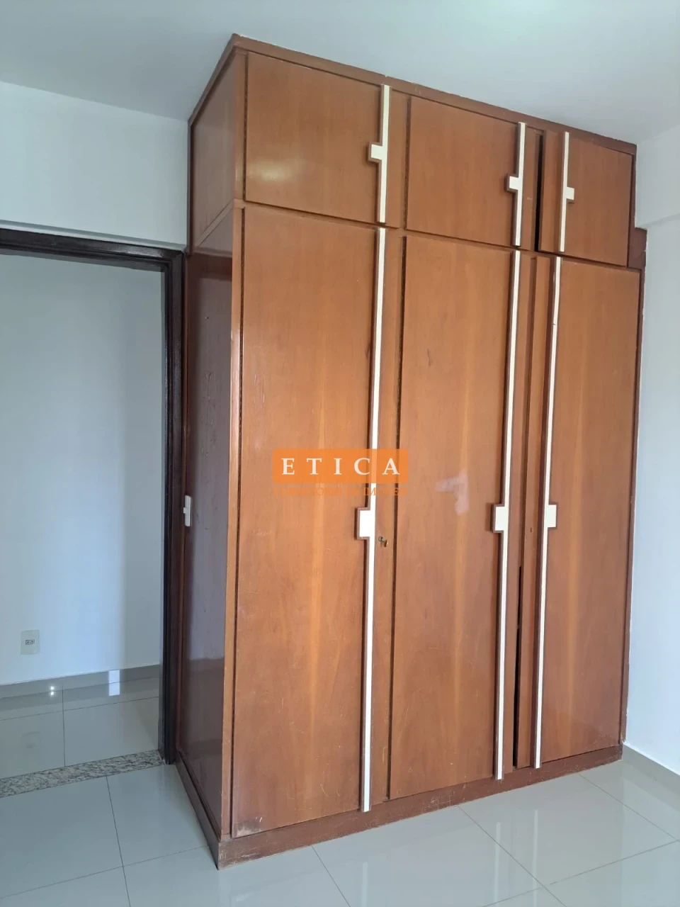 Imagens do imóveis Apartamento À Venda Condominio Edificio Luiz Xv Londrina