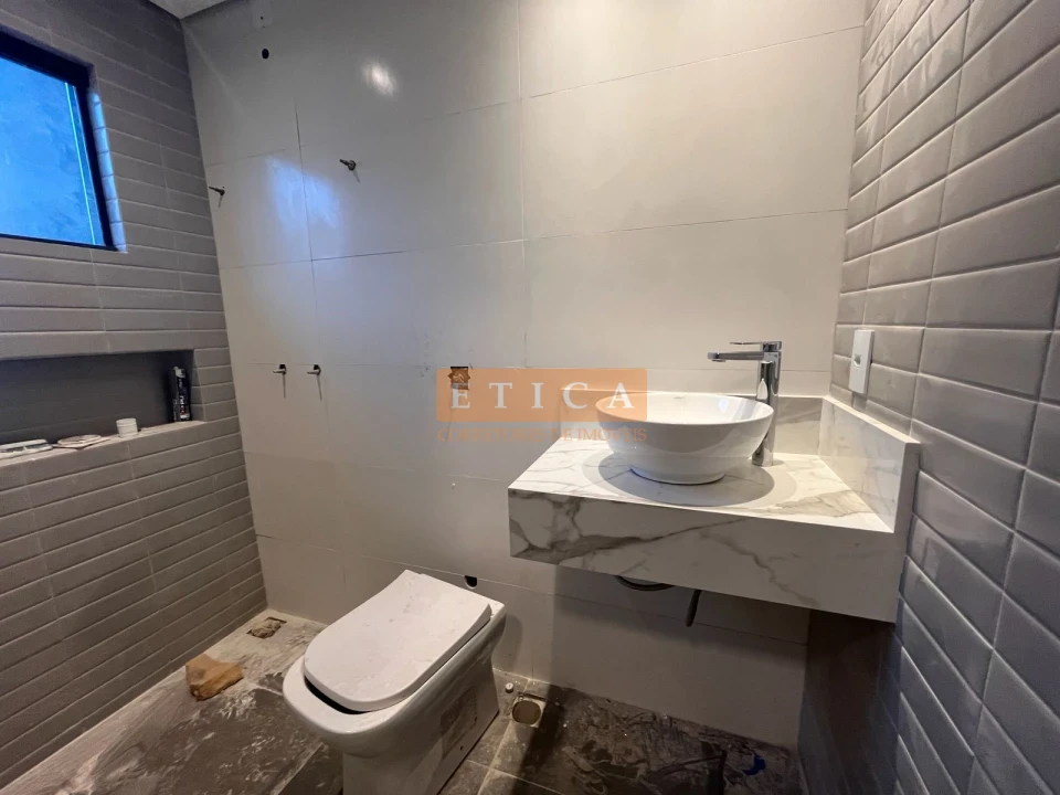 Imagens do imóveis Casa Em Condomínio À Venda Condomínio Residencial Royal Forest Londrina