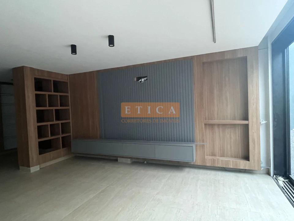 Imagens do imóveis Casa Em Condomínio À Venda Condomínio Residencial Royal Forest Londrina