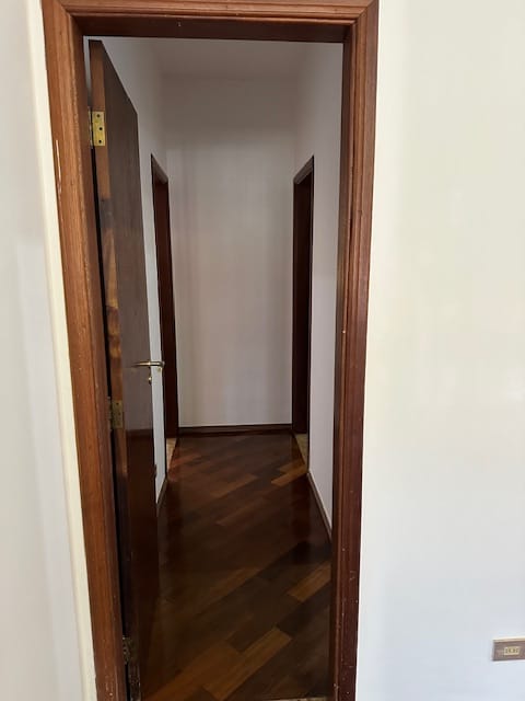 Imagens do imóveis OPORTUNIDADE - Imóvel locado à venda, 2 Quartos, 2 Vagas, 103.28M², Conjunto Habitacional Santiago II, Londrina - PR