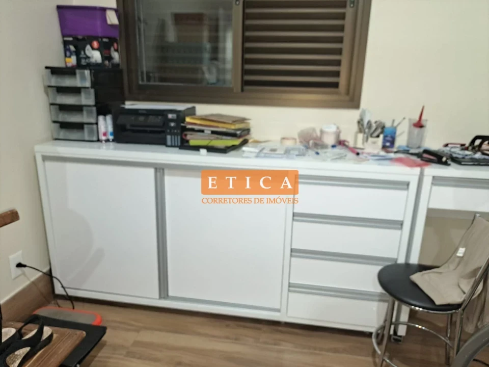 Imagens do imóveis Apartamento À Venda Condominio Edificio Luiz Xv Londrina