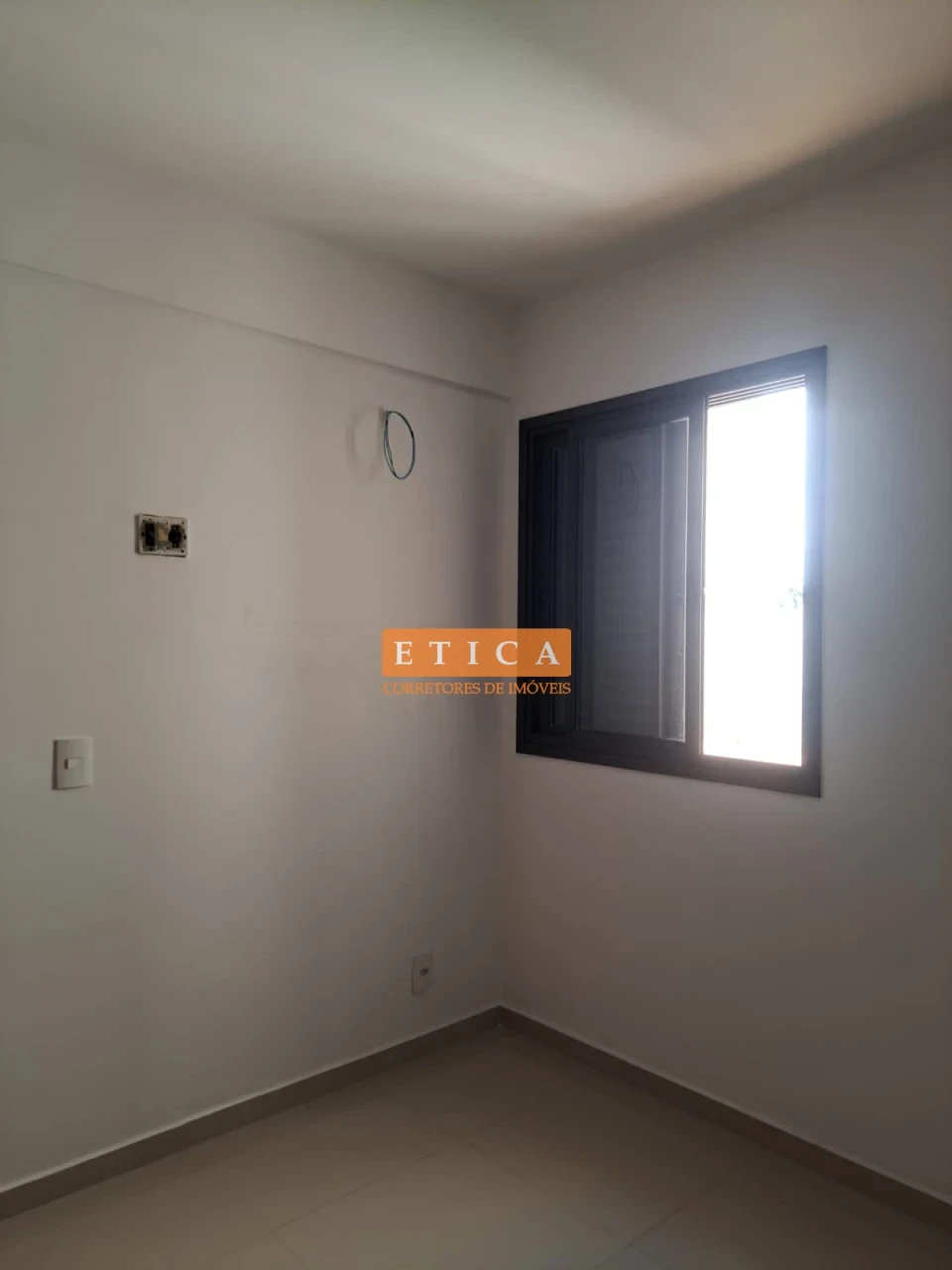 Imagens do imóveis Apartamento À Venda Condominio Edificio Luiz Xv Londrina