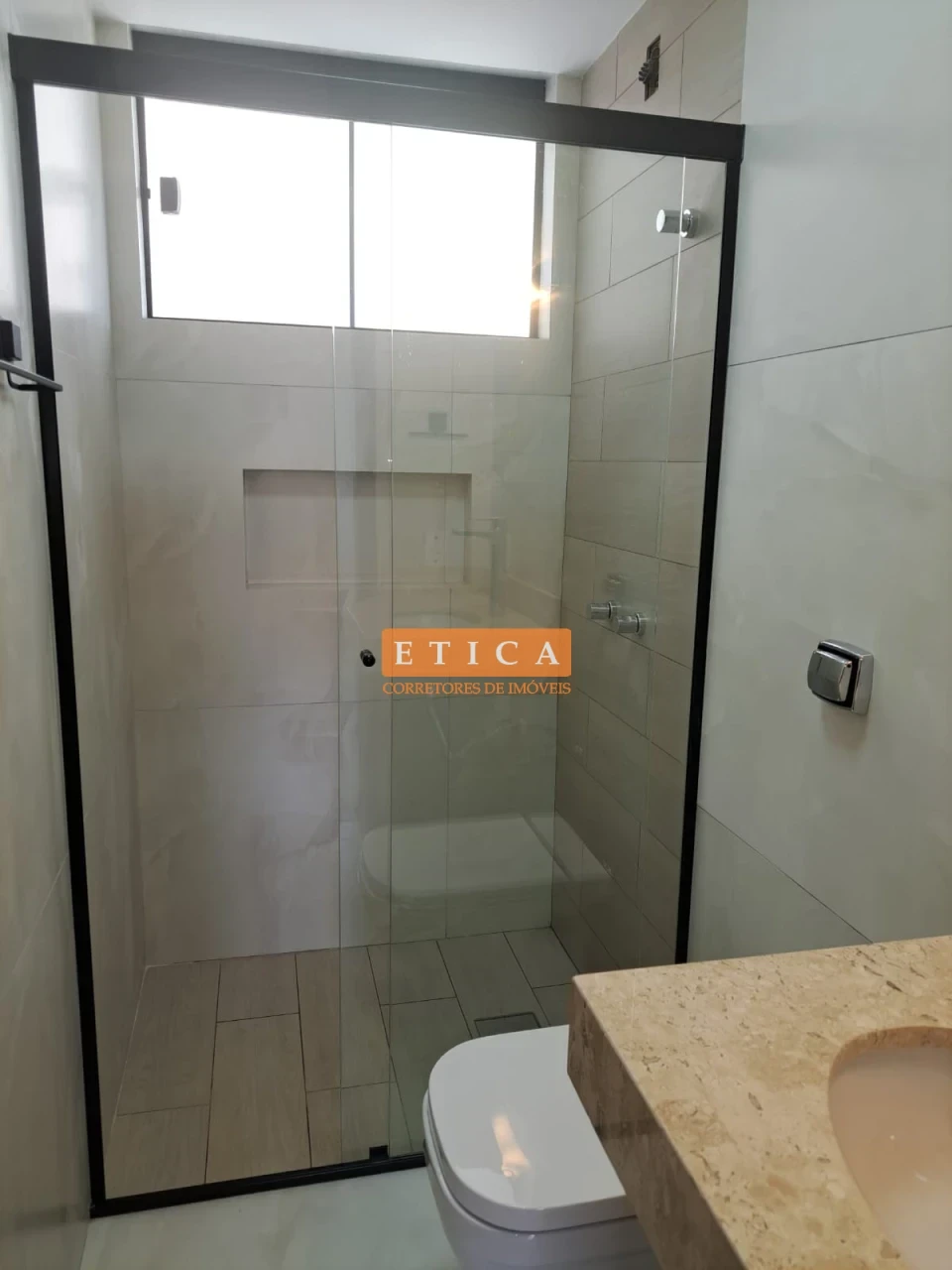 Imagens do imóveis Apartamento À Venda Condominio Edificio Luiz Xv Londrina