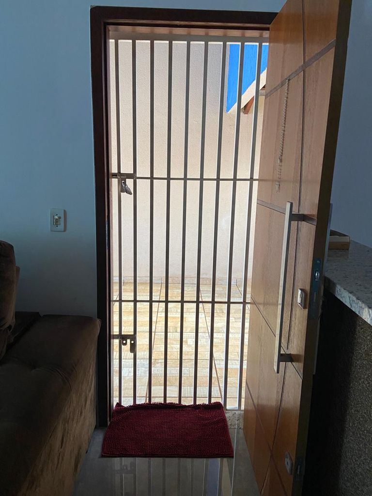 Excelente Casa à venda na Zona Norte de Londrina