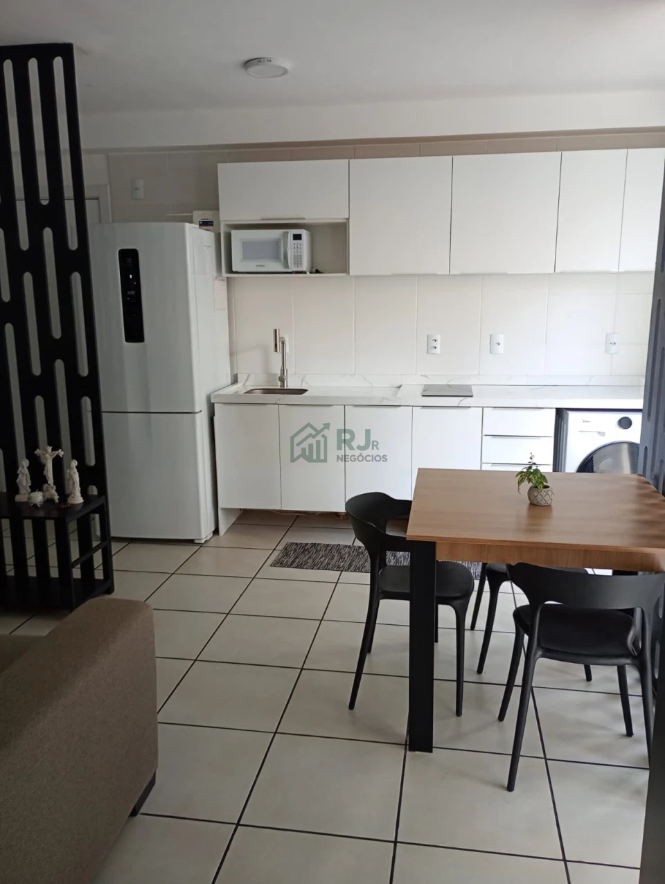 Imagens do imóveis Apartamento Garden com 80m² Privativos e Sol da Manhã no Edifício London Palace