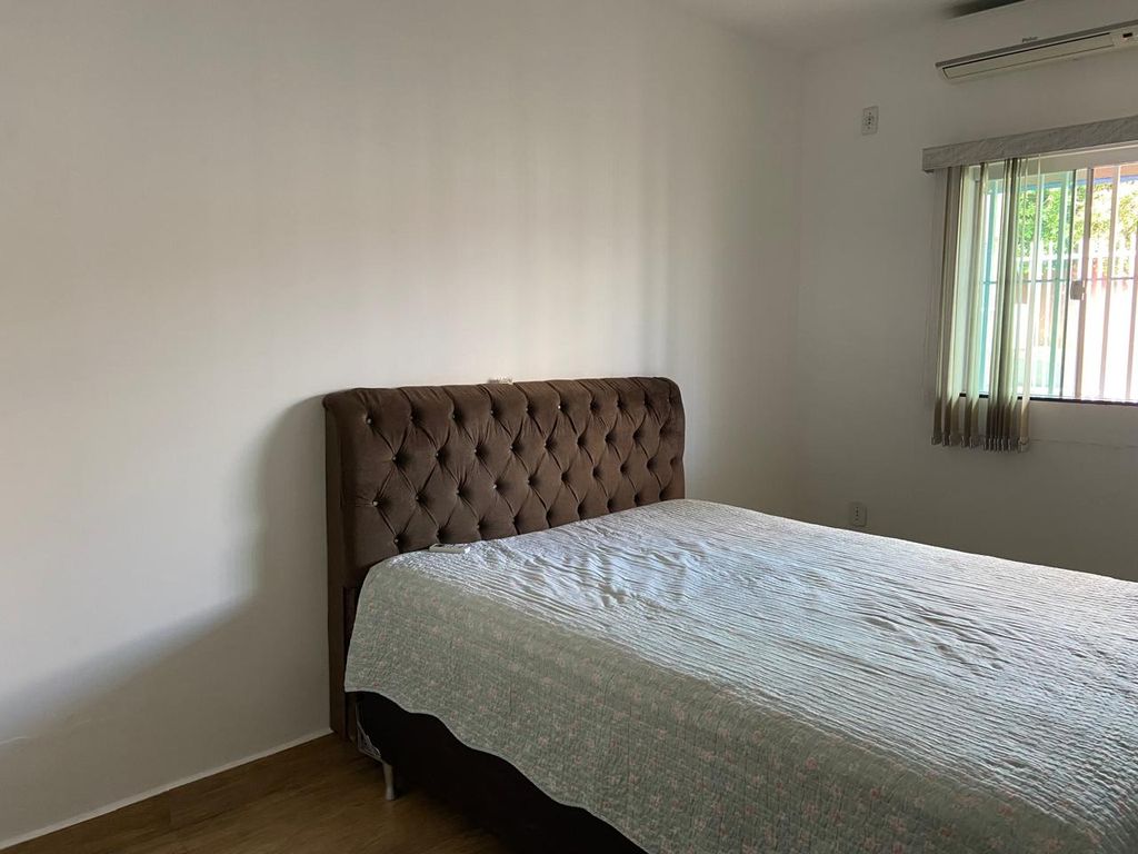 Excelente Casa à venda na Zona Norte de Londrina