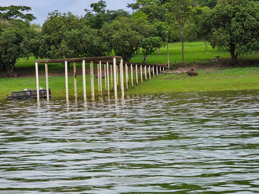 ? CHÁCARA À VENDA NA ESTÂNCIA FAVORETO ? SERTANÓPOLIS/PR