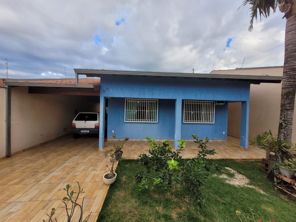 Excelente Casa à venda na Zona Norte de Londrina