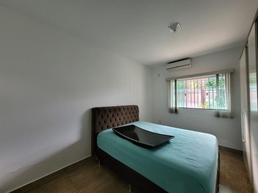 Excelente Casa à venda na Zona Norte de Londrina