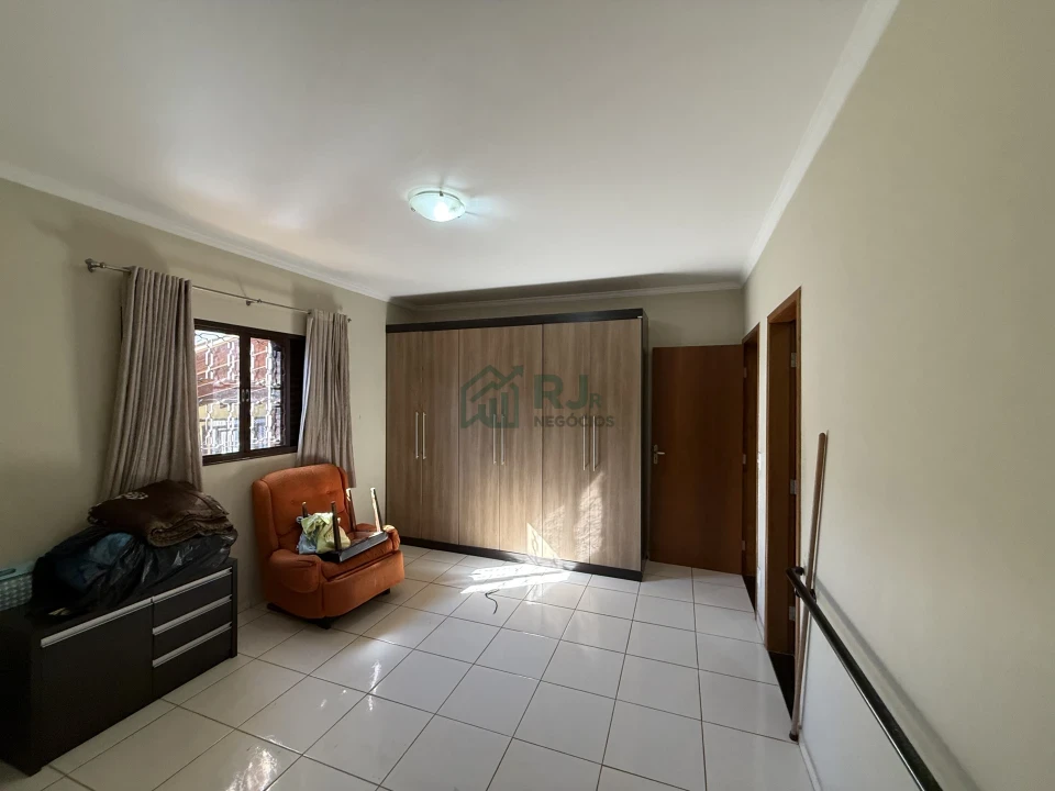 Imagens do imóveis Casa à Venda - Jardim Tokyo