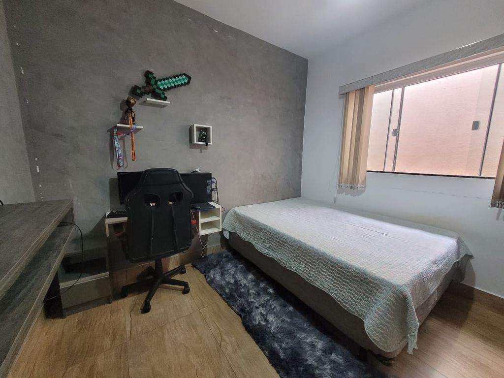 Excelente Casa à venda na Zona Norte de Londrina