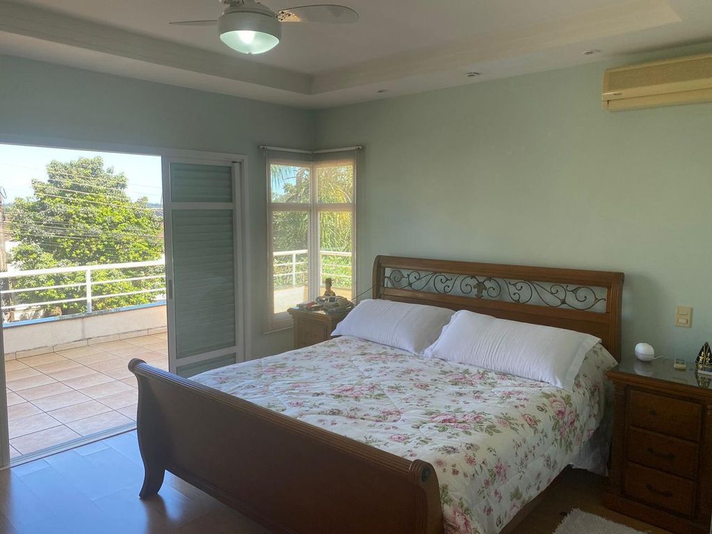 Venda/Permuta, Sobrado de Alto Padrão Recanto Pitanguá - Londrina PR