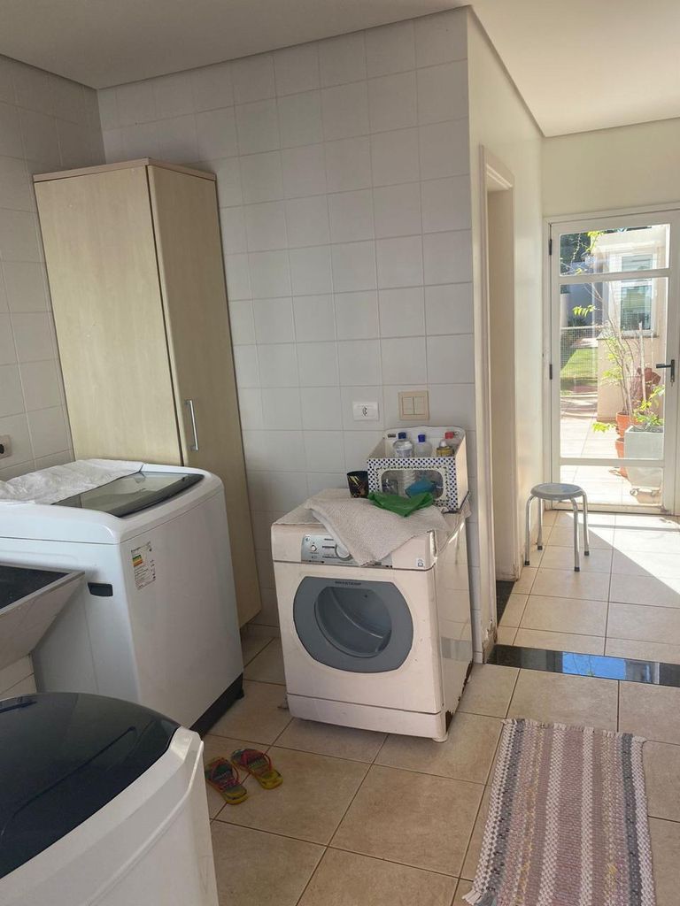 Venda/Permuta, Sobrado de Alto Padrão Recanto Pitanguá - Londrina PR