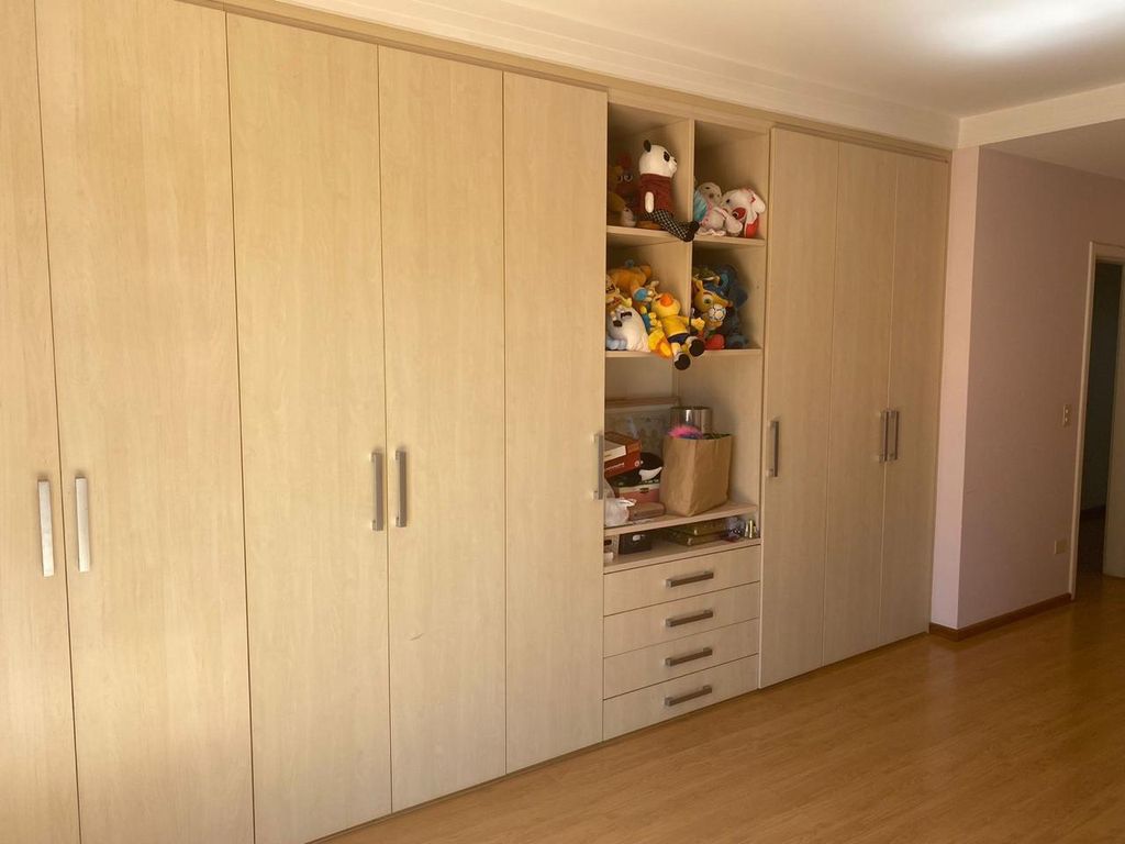 Venda/Permuta, Sobrado de Alto Padrão Recanto Pitanguá - Londrina PR