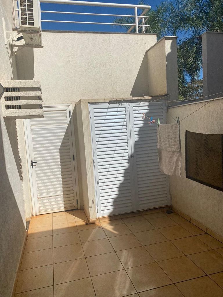 Venda/Permuta, Sobrado de Alto Padrão Recanto Pitanguá - Londrina PR