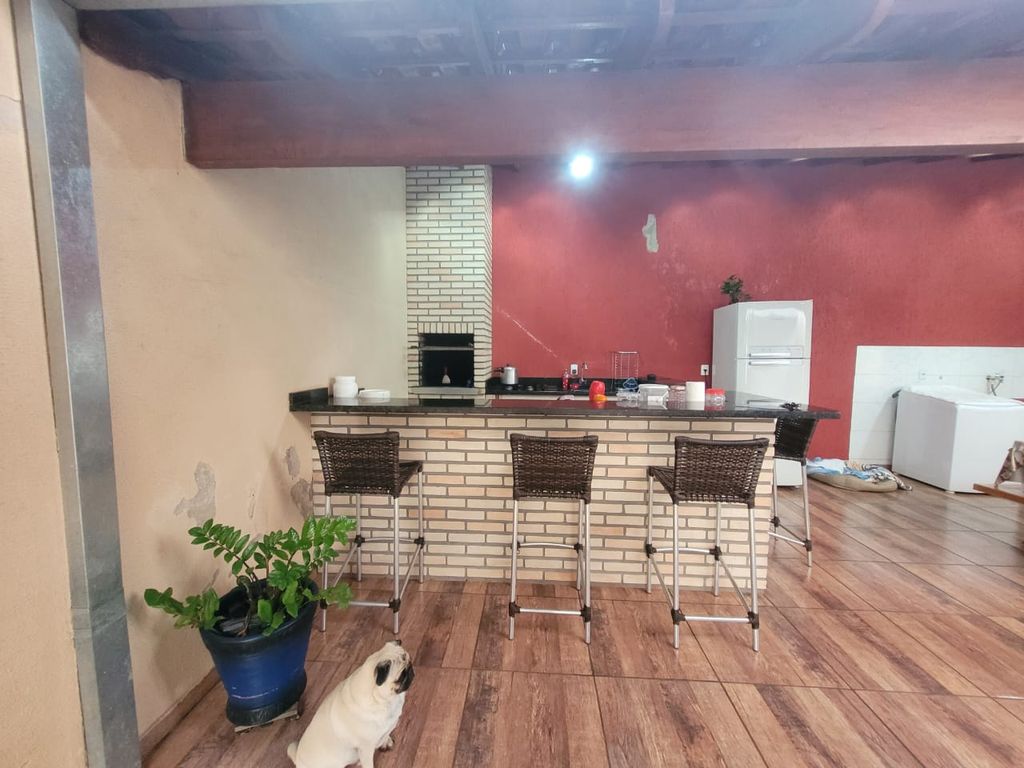 Excelente Casa à venda na Zona Norte de Londrina