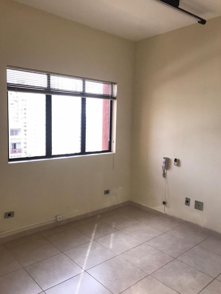 Venda/Permuta Sala Comercial no Centro de Londrina