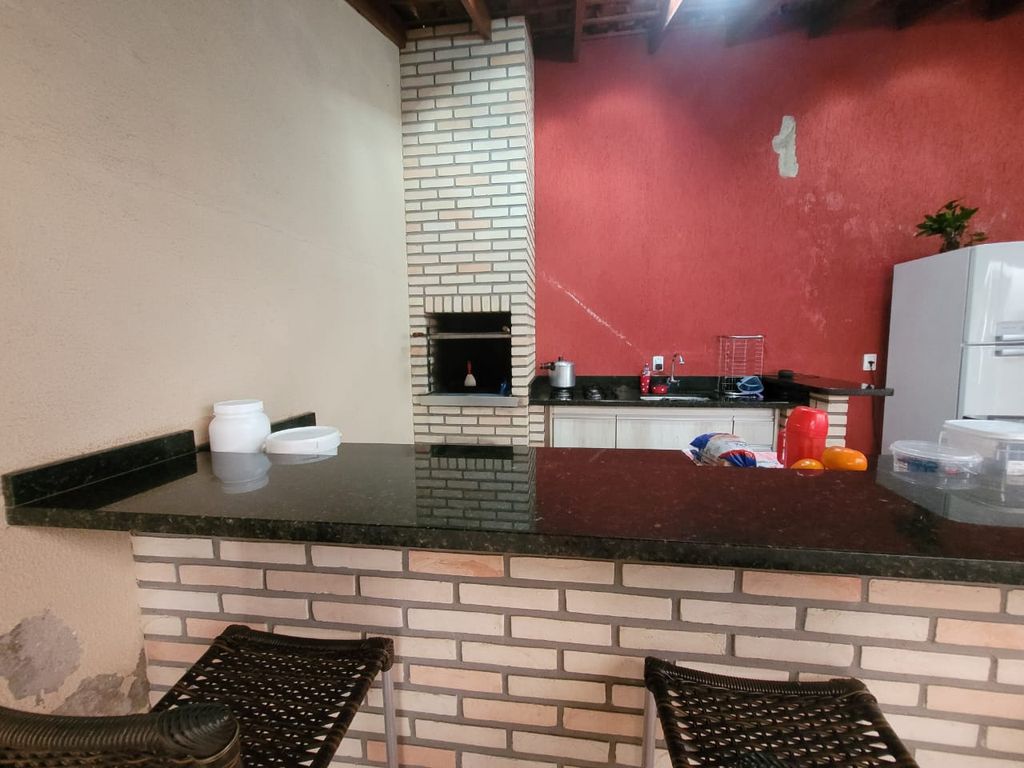 Excelente Casa à venda na Zona Norte de Londrina