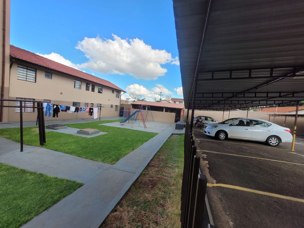 APARTAMENTO À VENDA ? CONDOMÍNIO CABO FRIO