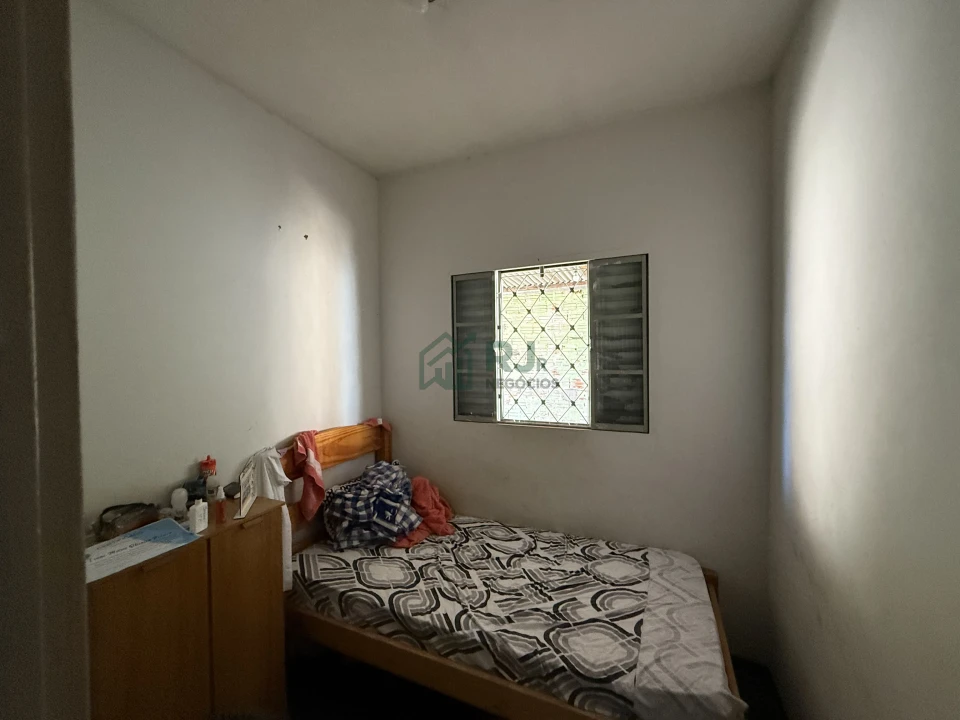 Imagens do imóveis Terreno Comercial/Residencial à venda na Zona Leste